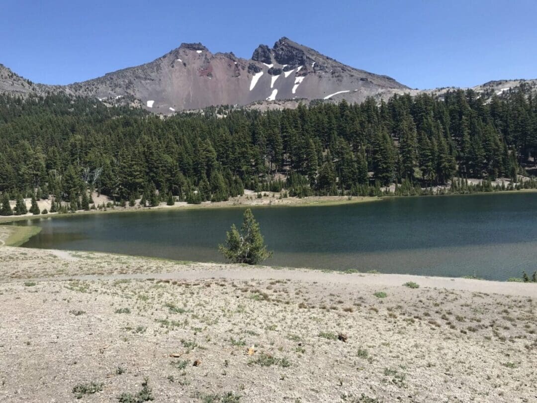 Green Lakes Hike Near Bend